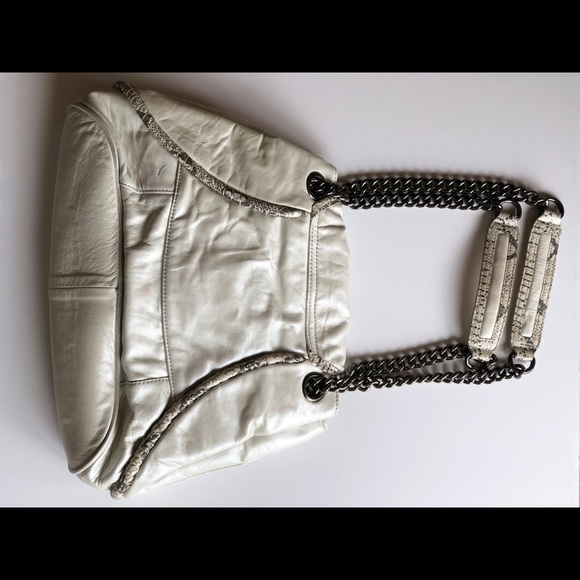Betsy Johnson Gunmetal and Diamond handbag - Picture 2 of 5